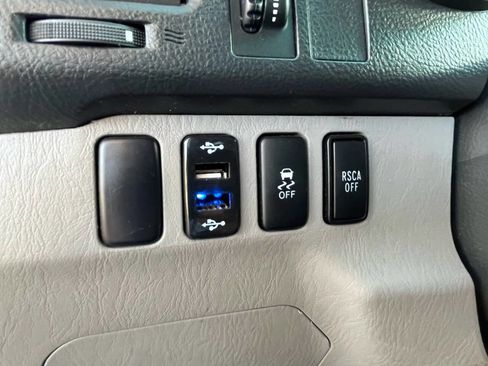 Used 2009 Toyota 4Runner Sport image 17