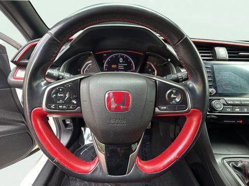 Used 2019 Honda Civic Type R image 15