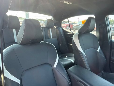 Used 2025 Toyota Camry SE FWD image 18