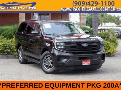 Used 2025 Ford Expedition Active