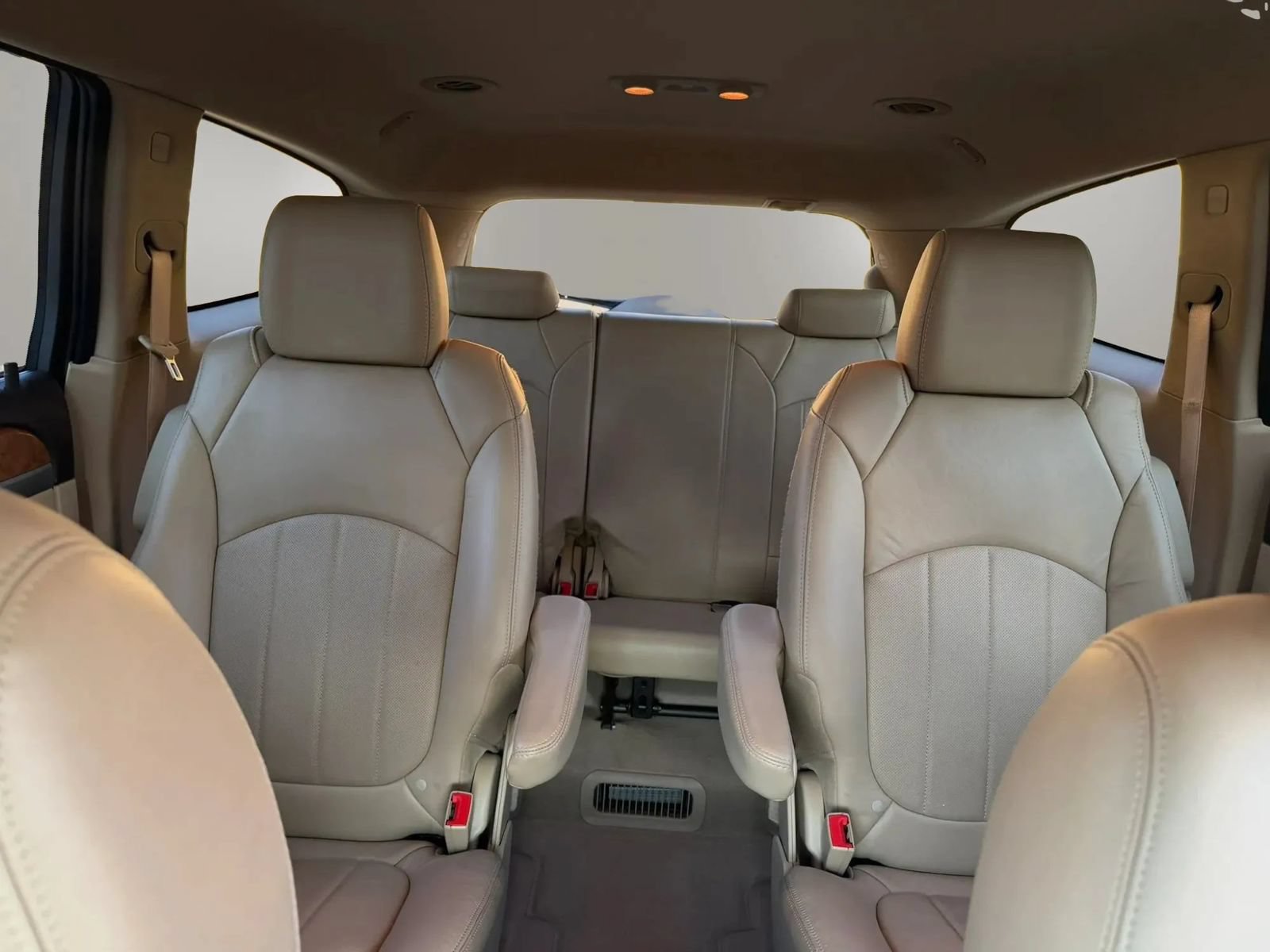 Used 2011 Buick Enclave CXL w/ Trailering Provision Package FWD image 44