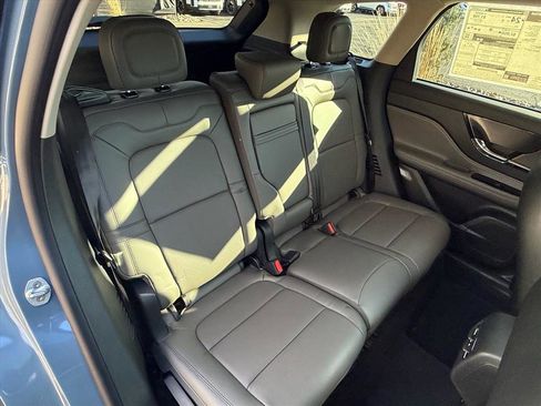 New 2026 Lincoln Corsair Reserve image 15