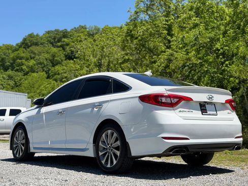 Used 2017 Hyundai Sonata Sport w/ Value Edition Package 02 FWD image 3