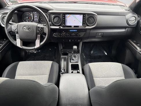 Certified 2022 Toyota Tacoma TRD Sport image 24