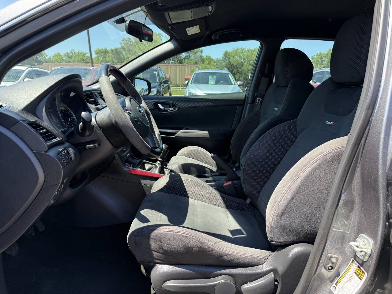 Used 2018 Nissan Sentra NISMO FWD image 13