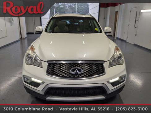 Used 2017 INFINITI QX50 Base w/ Premium Plus Package image 6