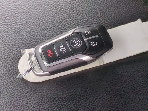 Used 2016 Ford F150 Lariat w/ Equipment Group 502A Luxury image 36