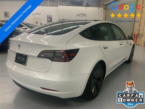 Used 2021 Tesla Model 3 Standard Range Plus image 4