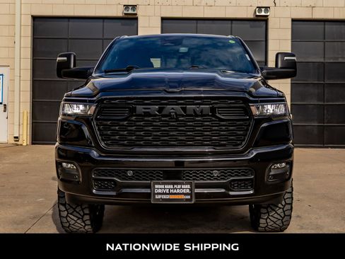 Used 2025 RAM 1500 Big Horn AWD/4WD image 4
