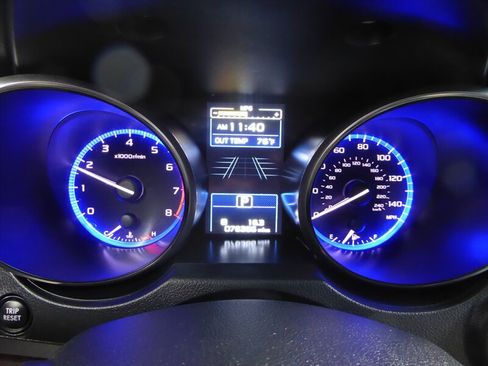 Used 2019 Subaru Outback 2.5i Limited w/ Popular Package #2 image 12