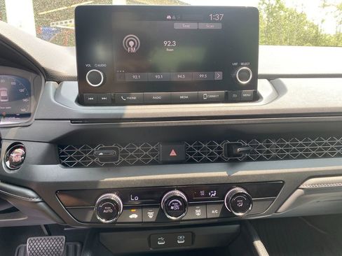 Used 2023 Honda Accord LX image 18