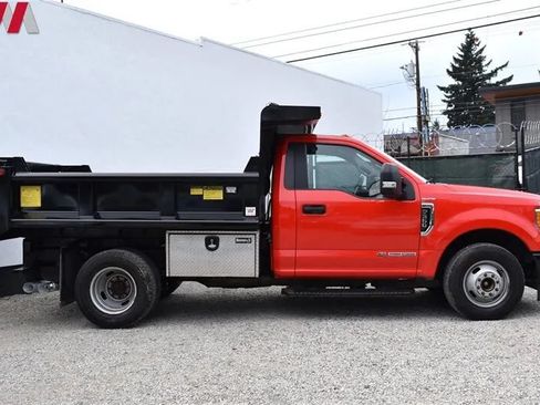 Used 2017 Ford F350 XL w/ Power Equipment Group RWD image 9