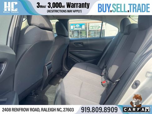 Used 2022 Toyota Corolla LE FWD image 15