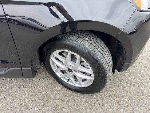 Used 2024 Ford Edge SEL image 38