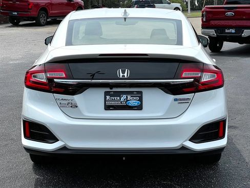 Used 2021 Honda Clarity Touring image 4