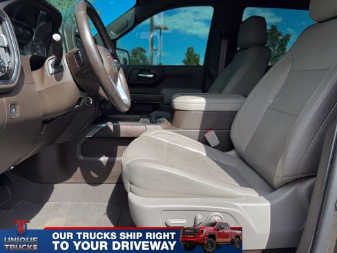 Used 2019 GMC Sierra 1500 SLT w/ SLT Premium Package image 17