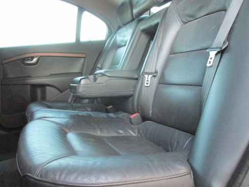 Used 2010 Volvo S80 3.2 image 18
