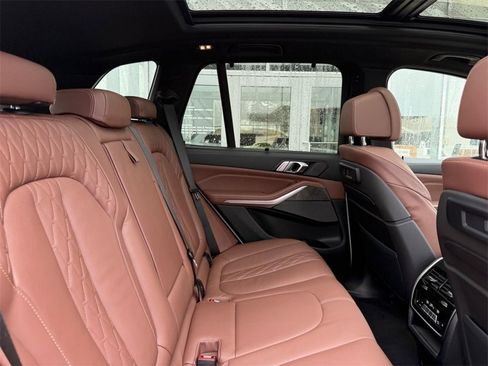 Used 2023 BMW X5 xDrive45e w/ Executive Package image 10