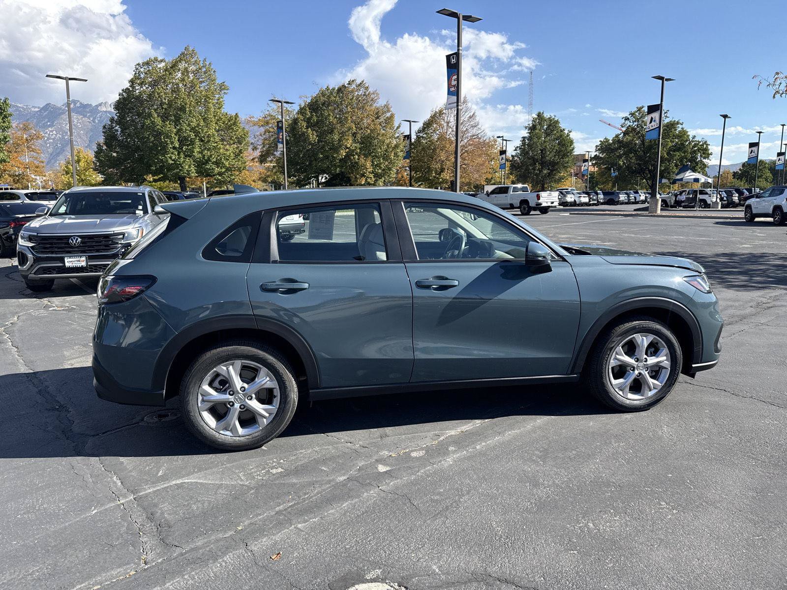 Used 2024 Honda HR-V LX image 18