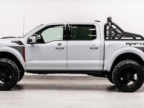 Used 2025 Ford F150 Raptor w/ Equipment Group 803A Raptor R AWD/4WD image 16