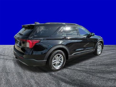 New 2026 Ford Explorer Active w/ Active Comfort Package RWD image 4
