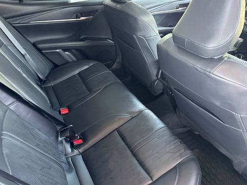 Used 2025 Toyota Camry XSE FWD image 23