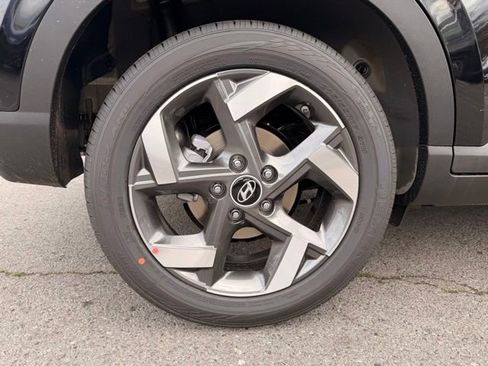 New 2026 Hyundai Venue SEL FWD image 31