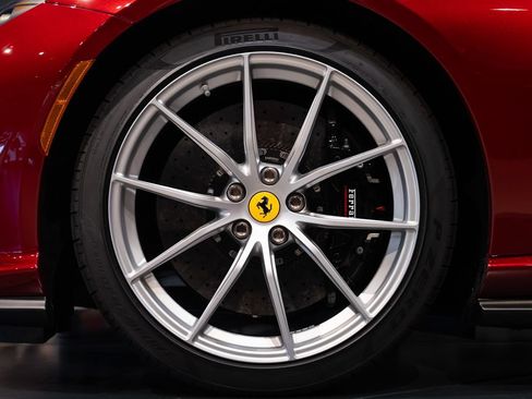 Certified 2022 Ferrari 812 GTS RWD image 12