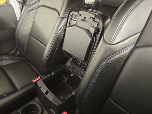 Used 2024 Jeep Wrangler High Altitude image 30