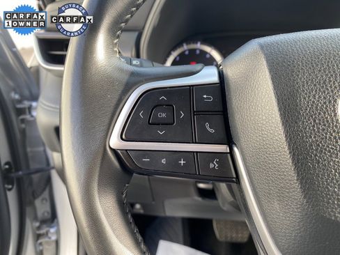 Used 2024 Toyota Highlander LE image 31