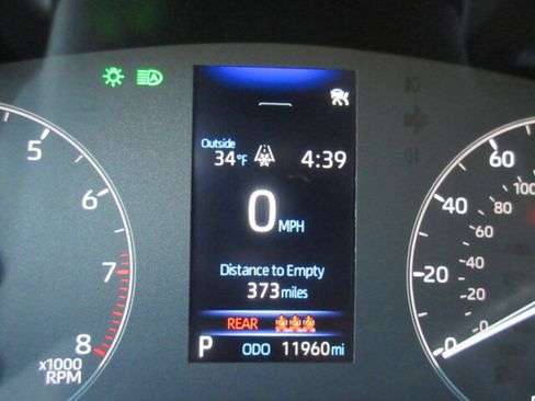 Used 2025 Toyota Corolla SE image 15