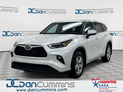 Used 2025 Toyota Highlander LE