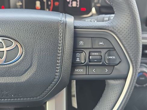 New 2026 Toyota 4Runner SR5 RWD image 17