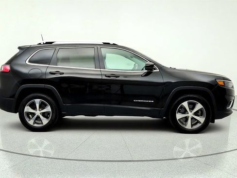Used 2019 Jeep Cherokee Limited AWD/4WD image 4