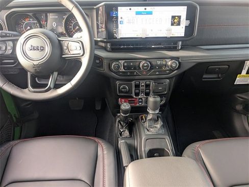 New 2025 Jeep Wrangler Rubicon w/ XTREMEE 35" Tire Package image 23