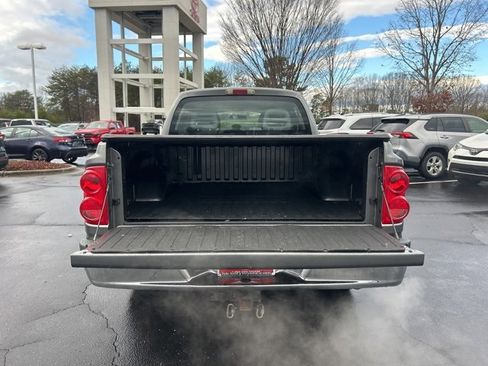 Used 2005 Dodge Dakota SLT image 7