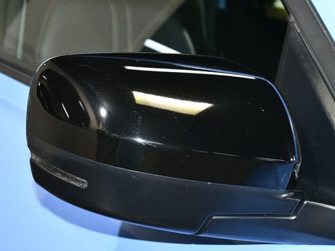 Used 2025 Honda Pilot TrailSport image 61