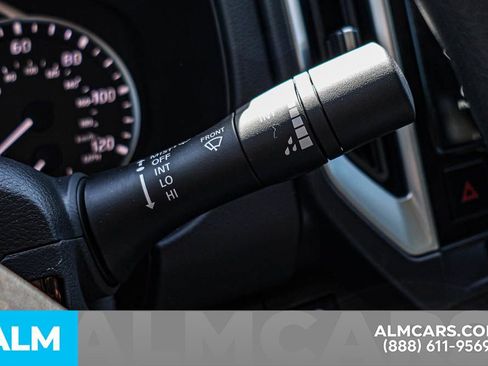 Certified 2025 Nissan Frontier SV image 46