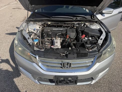 Used 2015 Honda Accord LX image 23