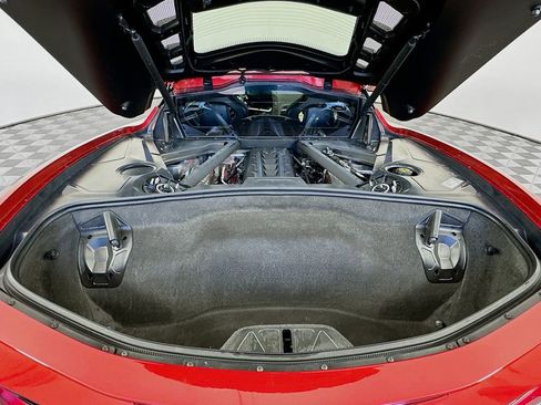 Used 2025 Chevrolet Corvette Stingray Coupe w/ 1LT image 22