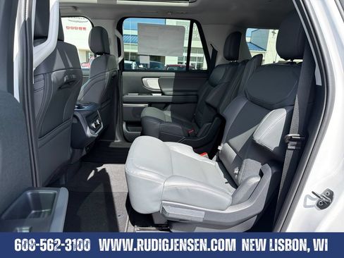 New 2026 Ford Expedition Max Active AWD/4WD image 25