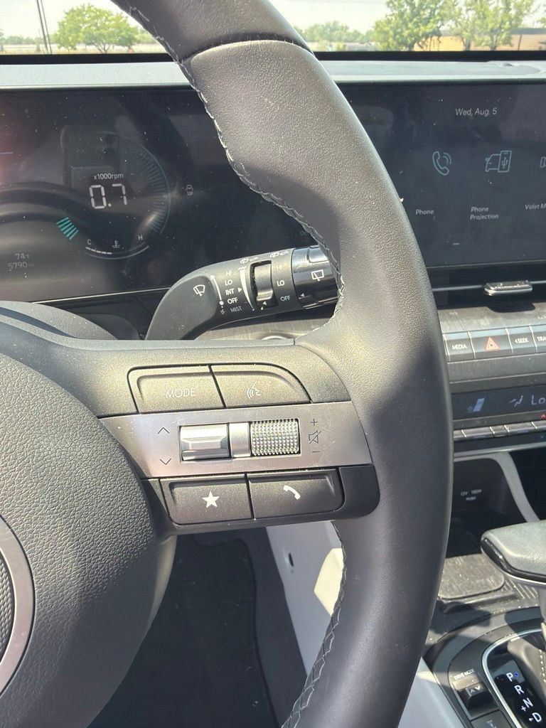 Used 2026 Hyundai Kona SEL Sport AWD/4WD image 14