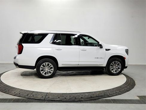 Used 2024 GMC Yukon Denali image 8