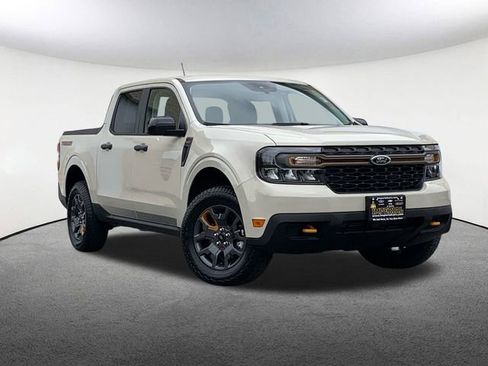 Used 2024 Ford Maverick Tremor w/ Tremor Off-Road Package image 2