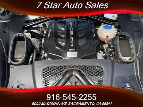 Used 2017 Porsche Macan Turbo image 22