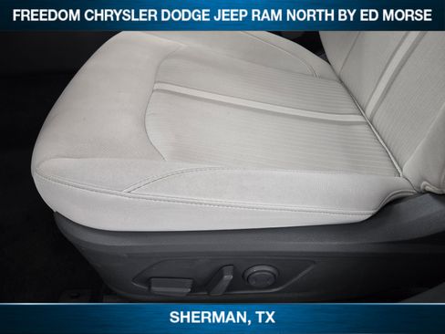 Used 2025 Hyundai Sonata SEL FWD image 18