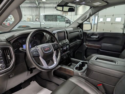 Used 2020 GMC Sierra 1500 SLT w/ SLT Convenience Package AWD/4WD image 16