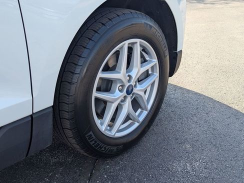 Used 2022 Ford Edge SEL w/ Convenience Package image 29