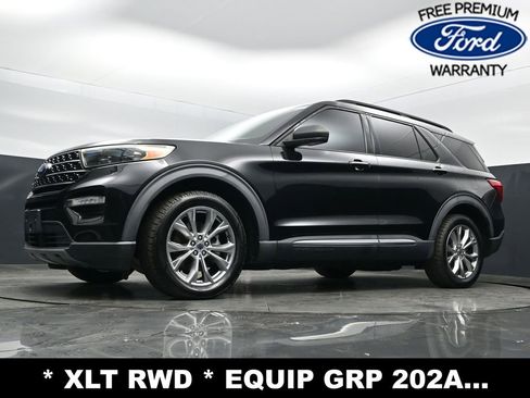 Used 2020 Ford Explorer XLT w/ Equipment Group 202A image 24