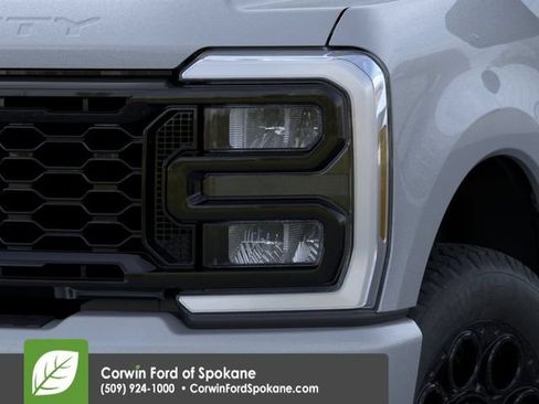 New 2026 Ford F350 Lariat AWD/4WD image 18